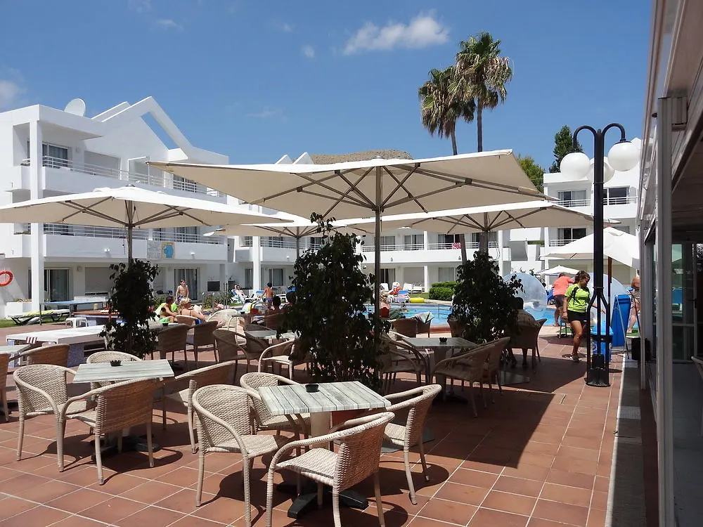 Apartamentos Habitat Port de Pollença 0*,  İspanya