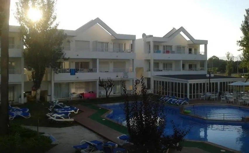 Apartamentos Habitat Port de Pollença Hiszpania