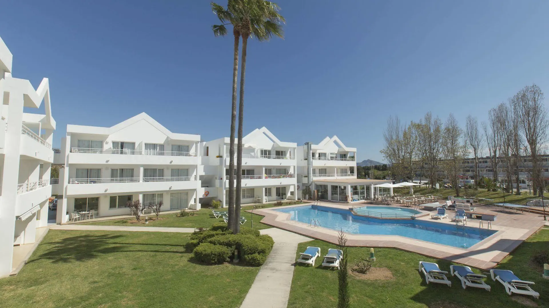 Apartamentos Habitat Port de Pollença 0*,  Španělsko